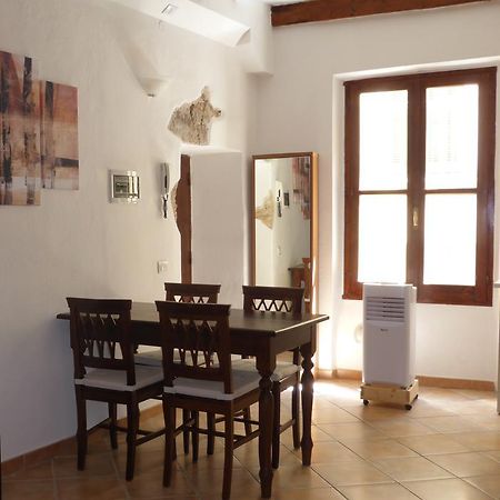 Old Town Apartment อาลเกโร ภายนอก รูปภาพ